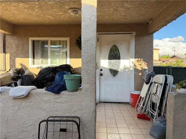 938 S Eastman, Los Angeles, CA 90023