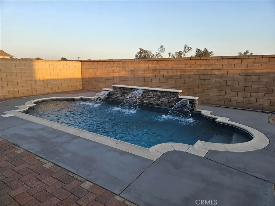 16633 San Simeon Way, Fontana, CA 92336 - #2