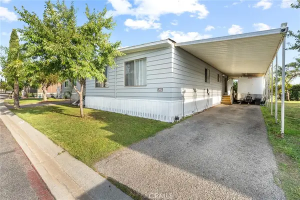 1425 Cherry Ave #202, Beaumont, CA 92223