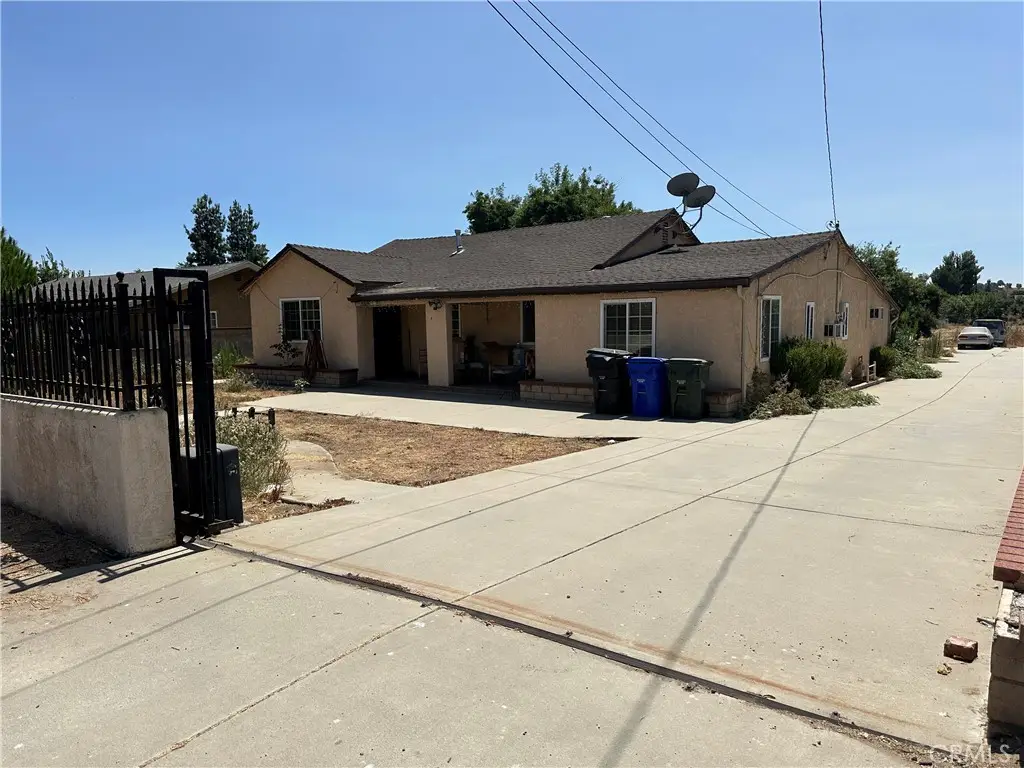 641 West 48th, San Bernardino, CA 92407 - #1