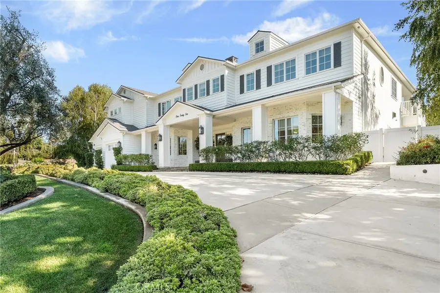 546 E Mariposa Drive, Redlands, CA 92373 - #2