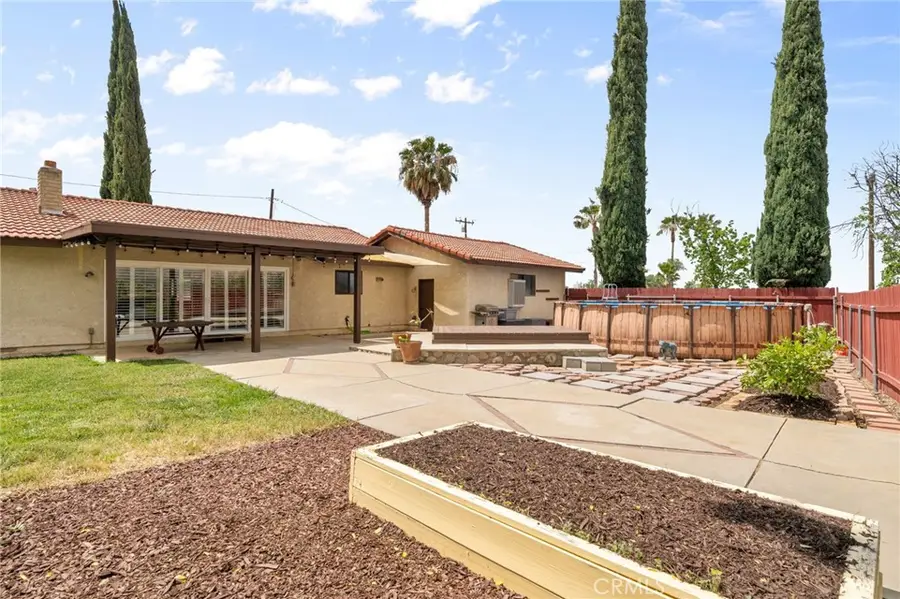 13333 5th, Yucaipa, CA 92399 - #2