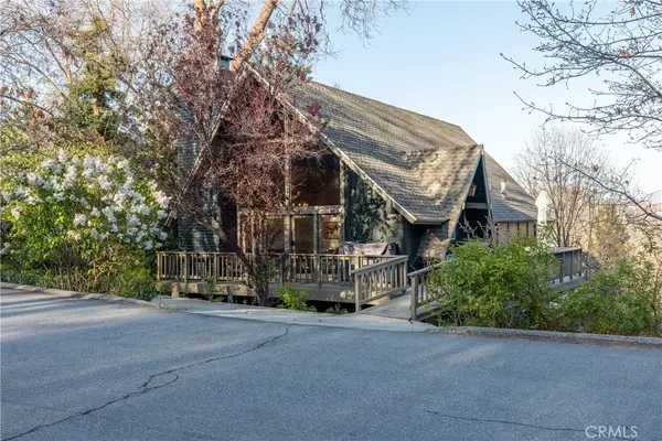 1145 Voltaire, Lake Arrowhead, CA 92352