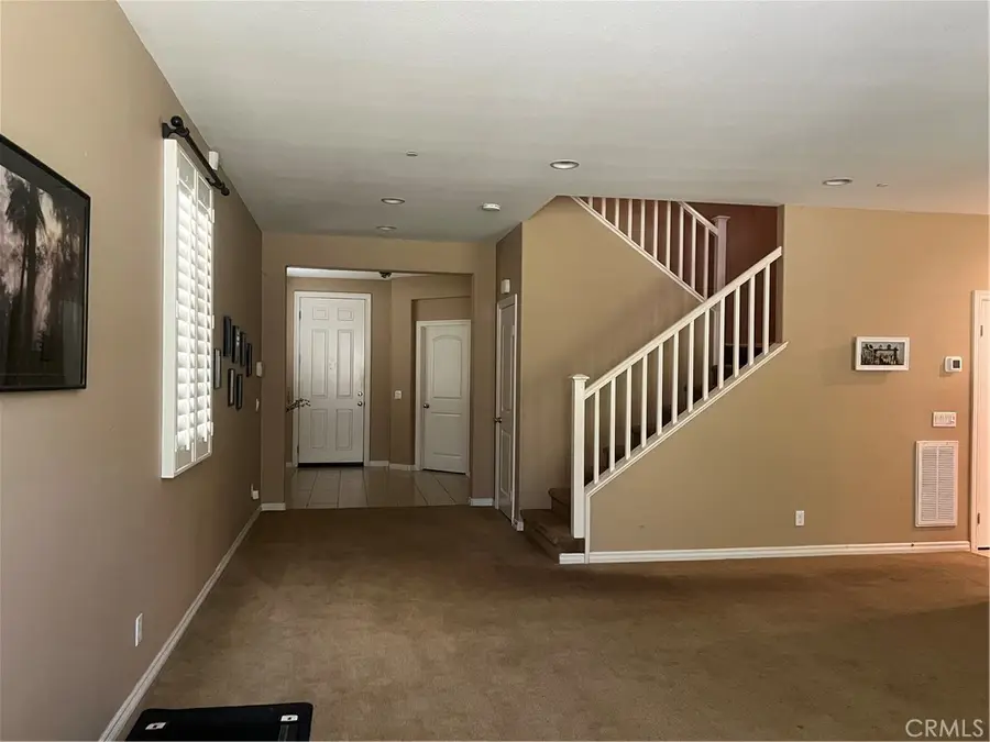 3372 Calle La Paz, Riverside, CA 92503 - #3