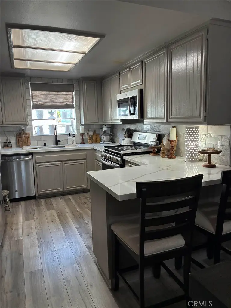 20305 Rue Crevier #585, Canyon Country, CA 91351 - #2