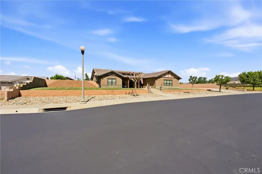 11262 Oakdel Court, Yucaipa, CA 92399 - #3