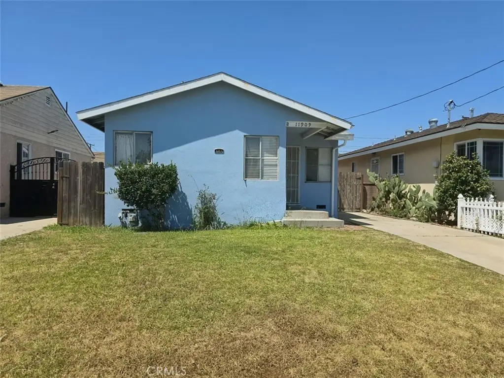 11909 Cedar, Hawthorne, CA 90250 - #1