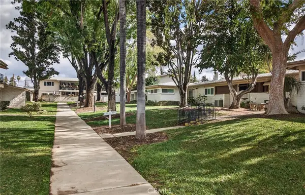 56 N Center, Redlands, CA 92373