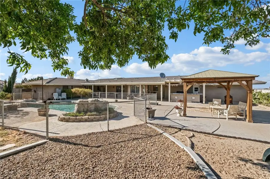 12825 Cedar Street, Hesperia, CA 92344 - #2