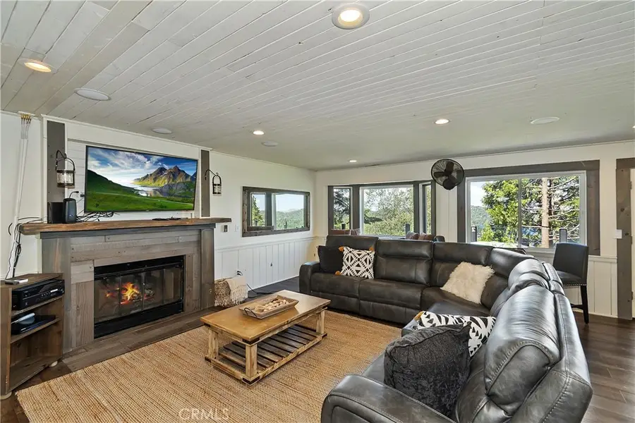 533 Sunderland Court, Lake Arrowhead, CA 92352 - #2