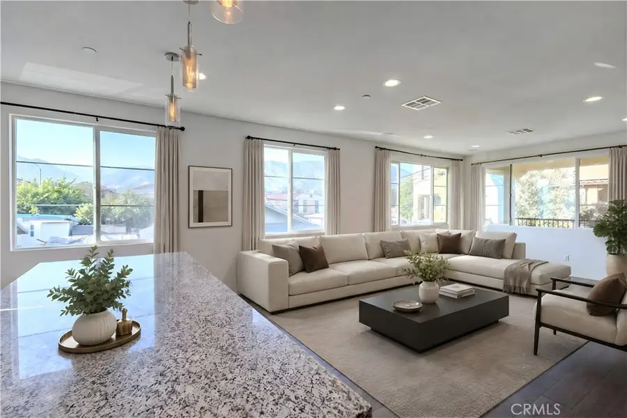 809 N Dalton #104, Azusa, CA 91702 - #3