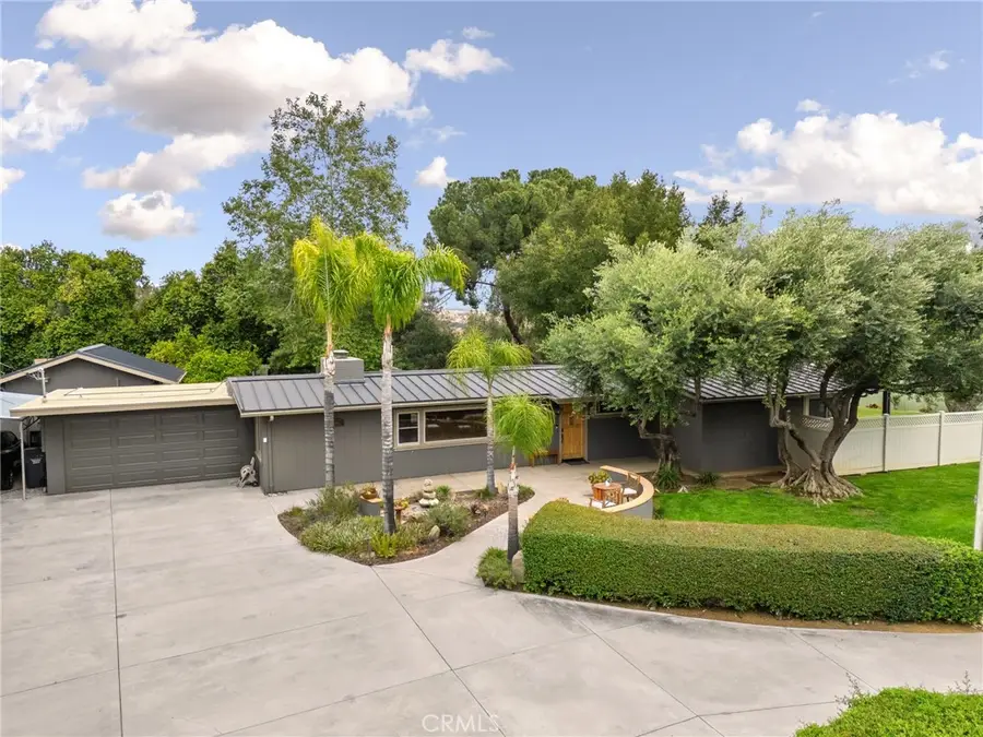 12861 Club, Redlands, CA 92373 - #2