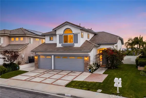 51 La Perla, Lake Forest, CA 92610