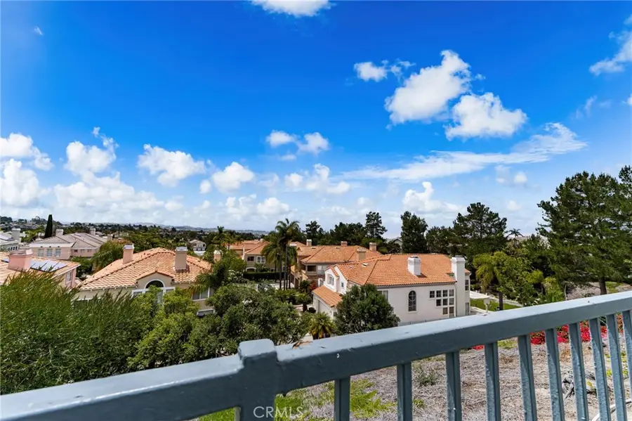 51 La Perla, Lake Forest, CA 92610 - #3