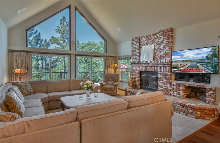 28710 Bryce, Lake Arrowhead, CA 92352 - #3