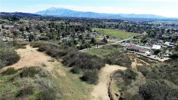 38850 Pernell, Cherry Valley, CA 92223