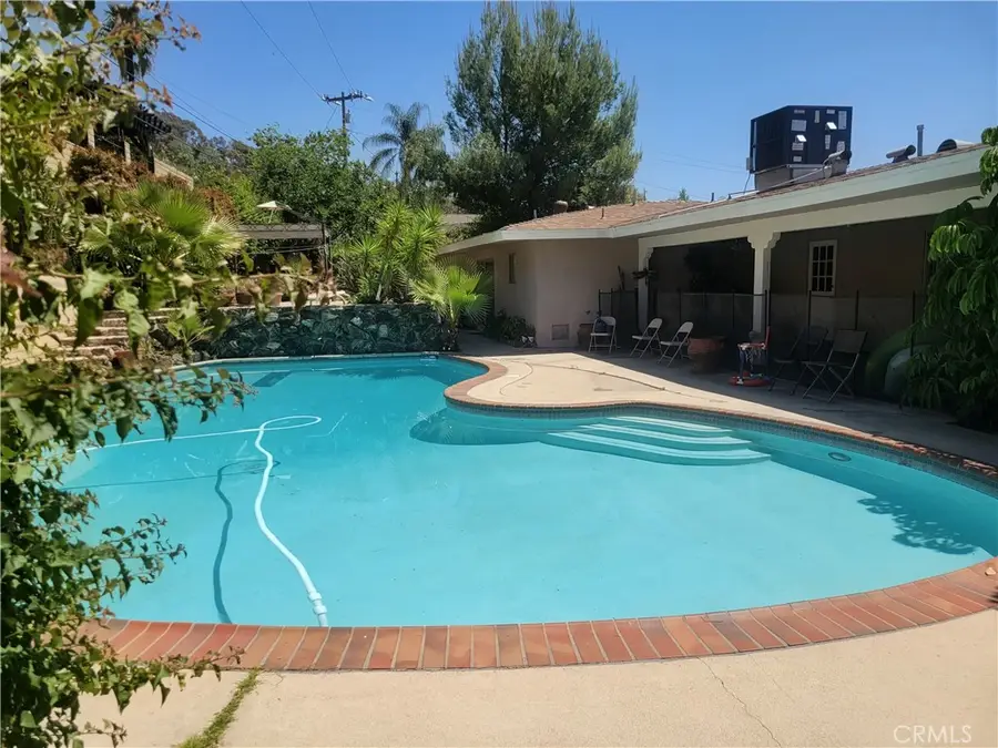 1342 Deauville Court, San Bernardino, CA 92404 - #3