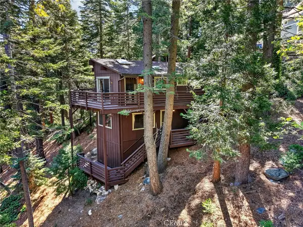 526 Rose Lane, Twin Peaks, CA 92391