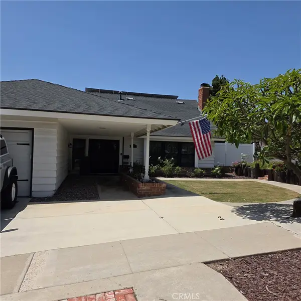 2751 Cardinal, Costa Mesa, CA 92626