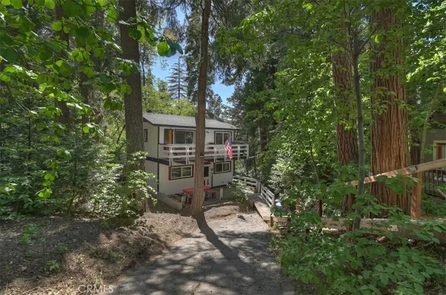 802 Knight Court, Lake Arrowhead, CA 92352 - #3