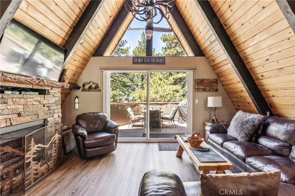 30834 Live Oak, Running Springs, CA 92382 - #1