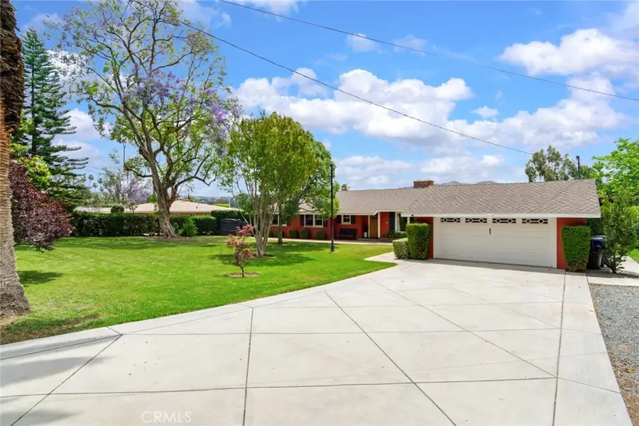 2886 Mcallister Street, Riverside, CA 92503 - #2