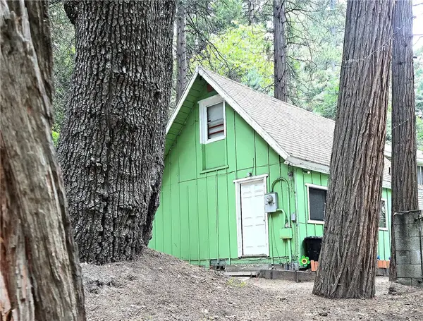 26968 State Highway 189, Blue Jay, CA 92317