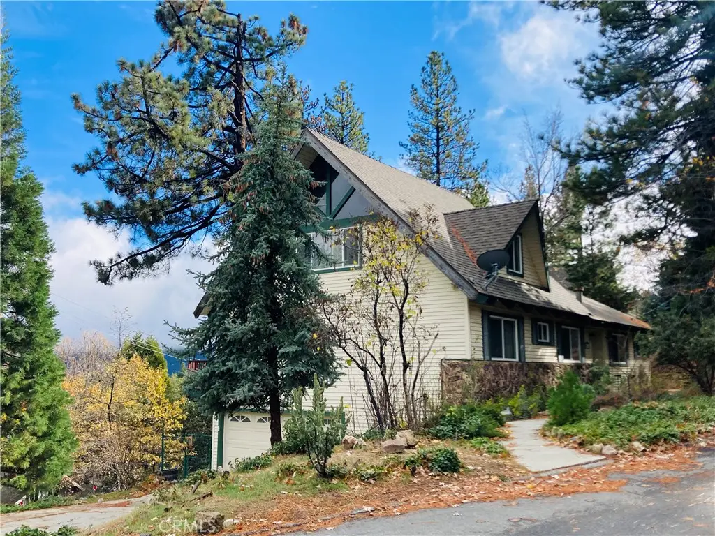 943 Nadelhorn, Lake Arrowhead, CA 92352 - #1