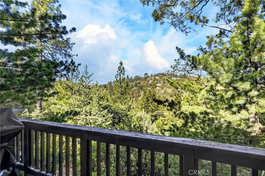 1341 Calgary Drive, Lake Arrowhead, CA 92352 - #2