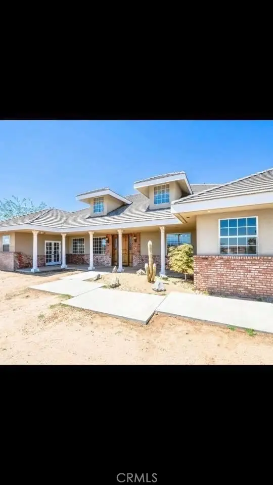 9126 Kittering Road, Oak Hills, CA 92344