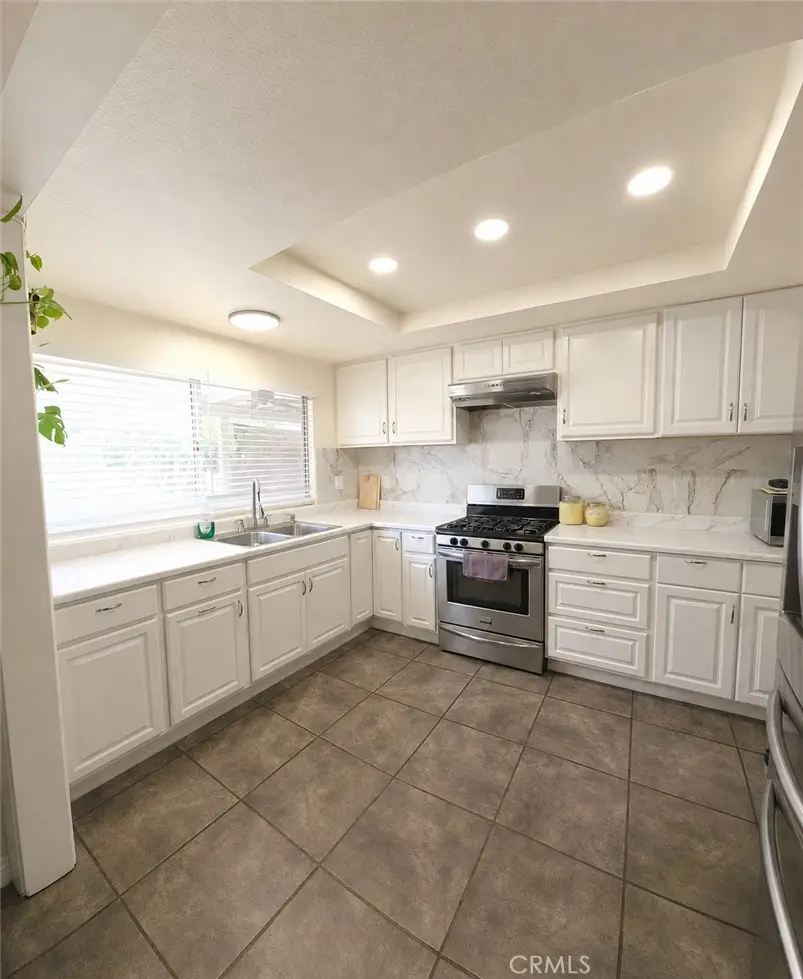 715 N Sutter, San Bernardino, CA 92410 - #3