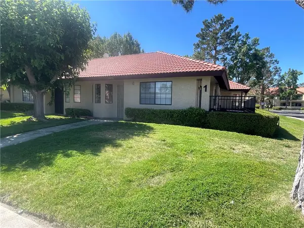 19170 Palo Verde Drive, Apple Valley, CA 92308