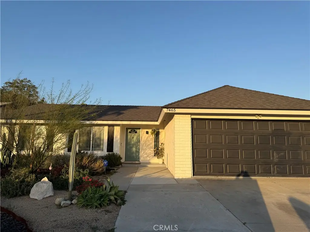 7465 Palo Verde Ave, Fontana, CA 92336 - #1