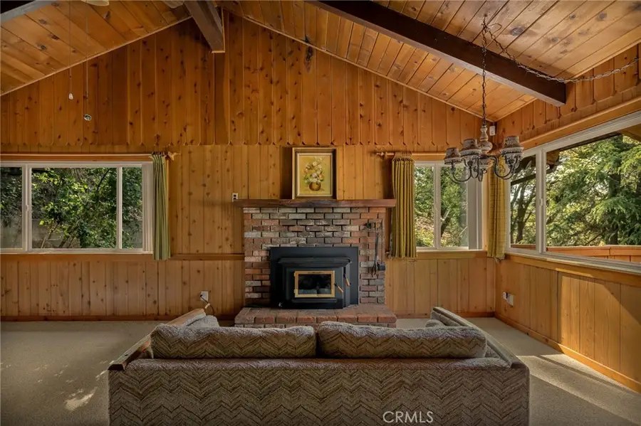 30962 Old City Creek, Running Springs, CA 92382 - #2