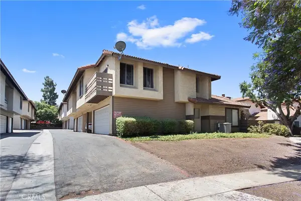 1324 Brentwood #B, Corona, CA 92882