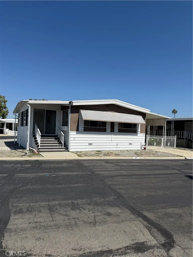 9391 California Ave #17, Riverside, CA 92503 - #1
