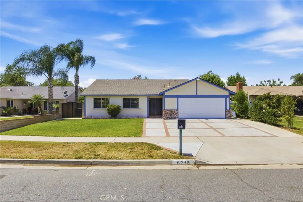 6745 Dorinda, Riverside, CA 92503 - #1