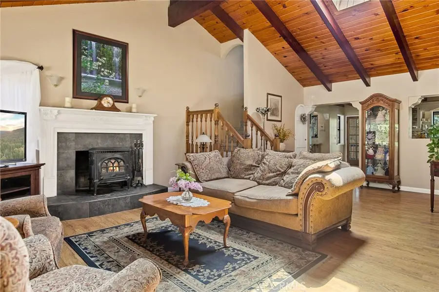 31071 Mountain Oak, Running Springs, CA 92382 - #3
