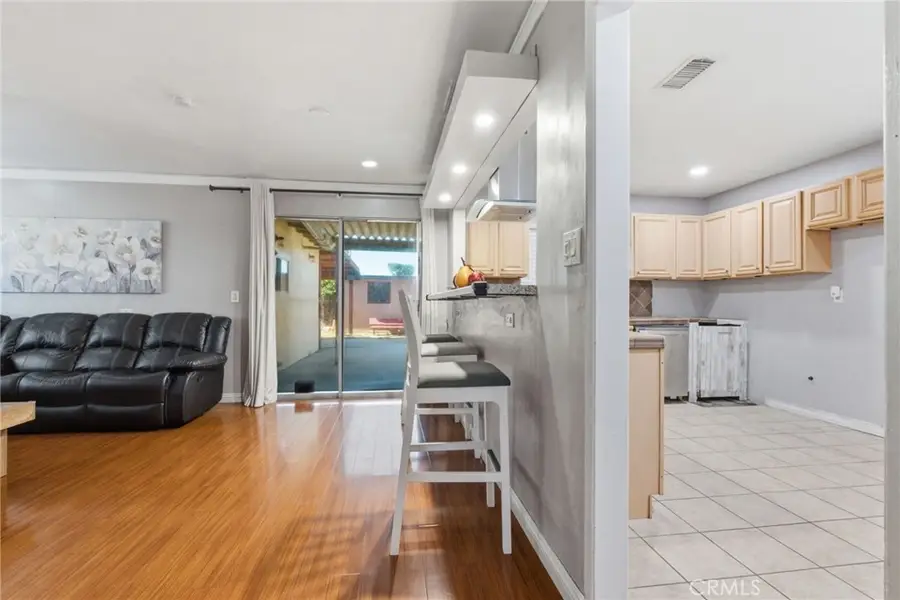 6638 Park, Rialto, CA 92376 - #3