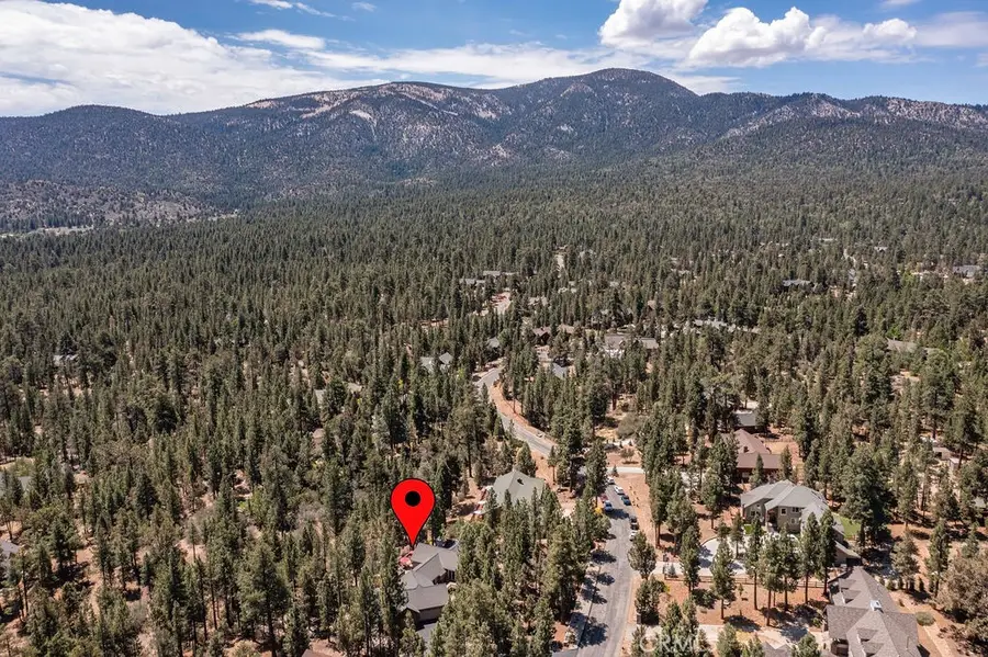 1026 Heritage Trail, Big Bear City, CA 92314 - #2