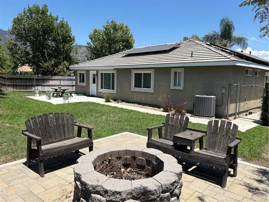 1425 W Keystone, San Bernardino, CA 92407 - #2