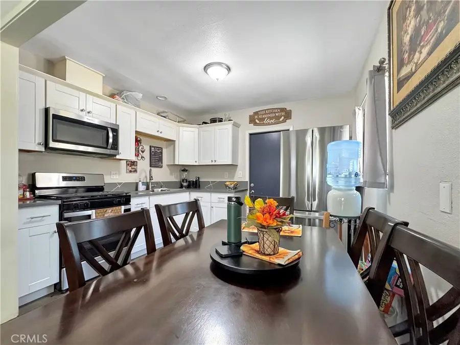 4187 Dwight Avenue, Riverside, CA 92507 - #2