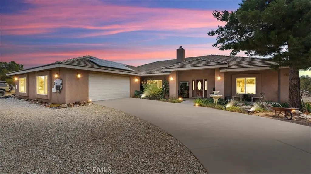 10271 Clover, Hesperia, CA 92344 - #1
