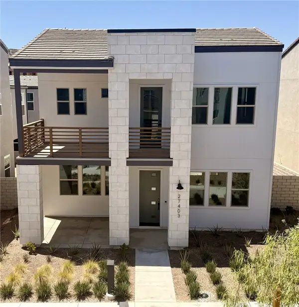 27403 Creekwood Lane, Valencia, CA 91381