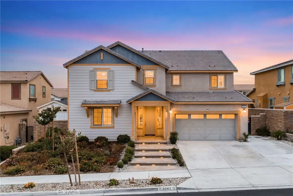 5562 Royal Oaks, Fontana, CA 92336 - #1