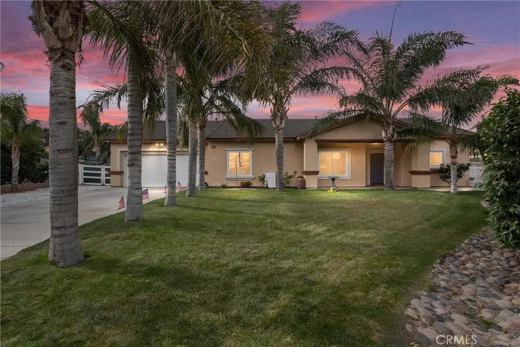 933 Driftwood, Banning, CA 92220 - #1