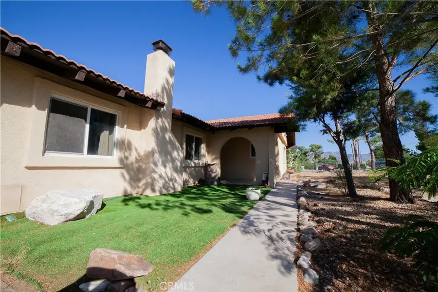 8899 Camphor Avenue, Hesperia, CA 92345 - #3