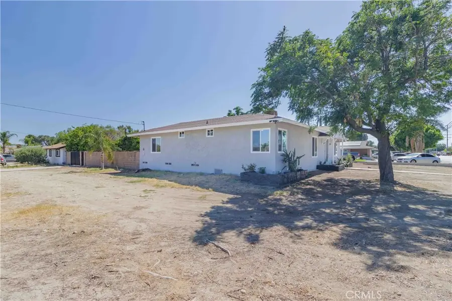 18087 San Bernardino, Bloomington, CA 92316 - #3