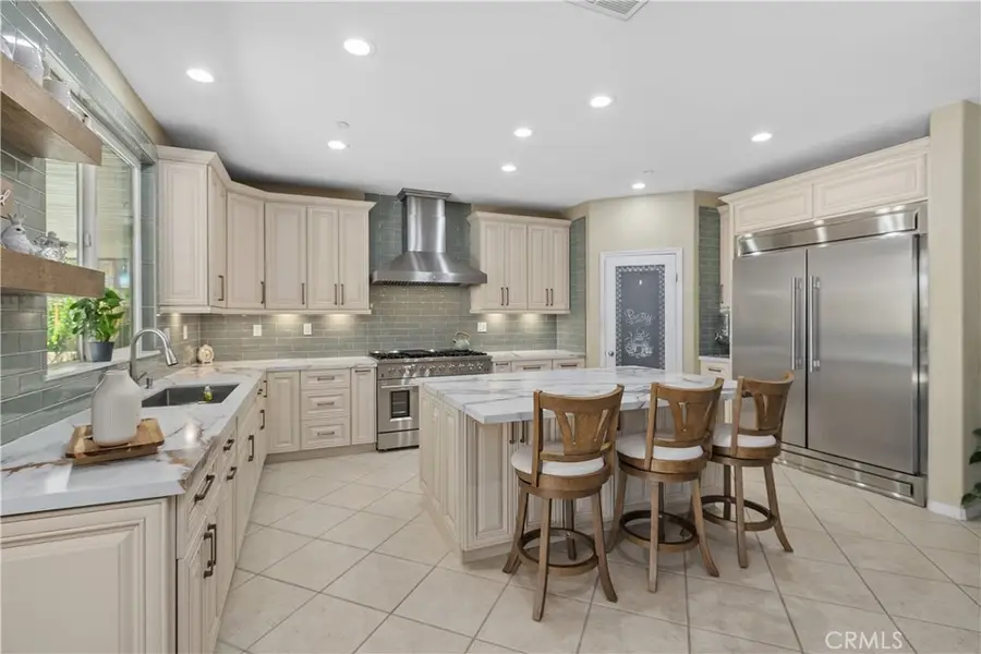9479 Lost Grove, Riverside, CA 92508 - #2