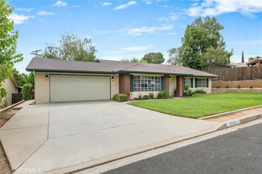 1246 Lone Star Court, Calimesa, CA 92320 - #3